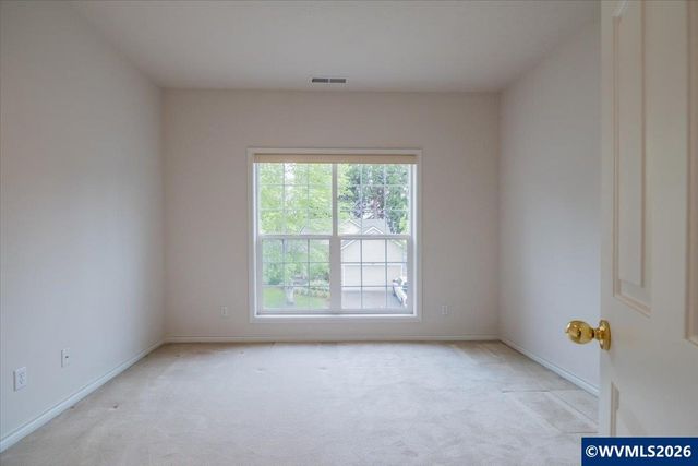 507 Lakefair Pl N, Keizer, OR 97303