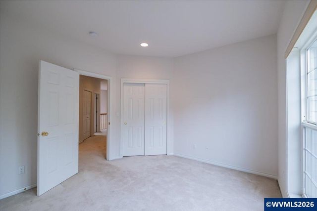 507 Lakefair Pl N, Keizer, OR 97303
