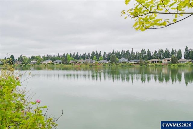 507 Lakefair Pl N, Keizer, OR 97303