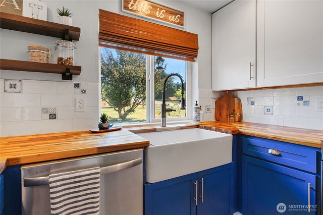 21415 23rd Avenue E, Spanaway, WA 98387