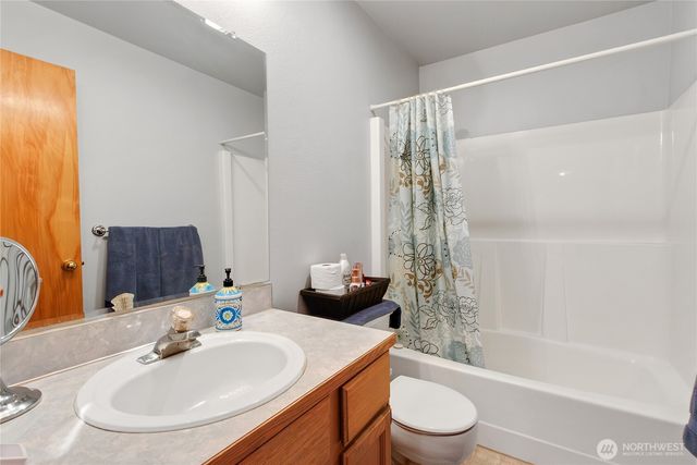 21415 23rd Avenue E, Spanaway, WA 98387