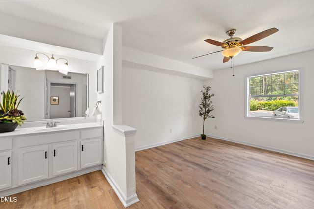 213 Schultz Street, Chapel Hill, NC 27514