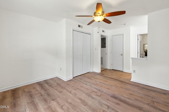 213 Schultz Street, Chapel Hill, NC 27514
