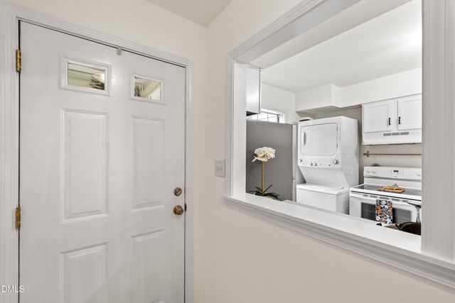 213 Schultz Street, Chapel Hill, NC 27514