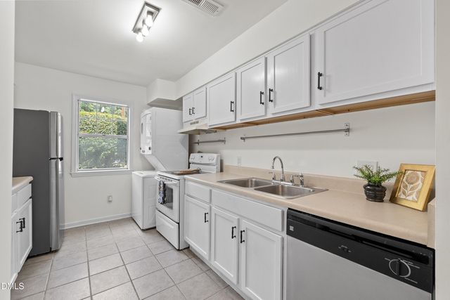 213 Schultz Street, Chapel Hill, NC 27514