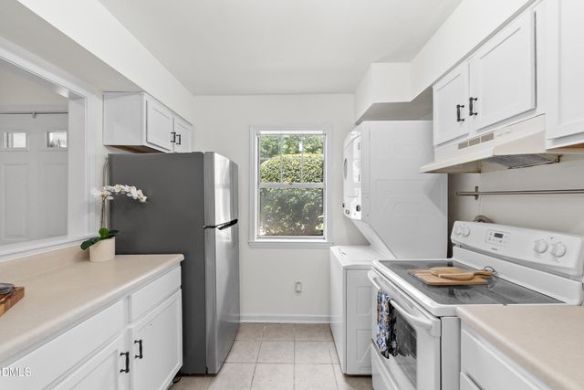 213 Schultz Street, Chapel Hill, NC 27514