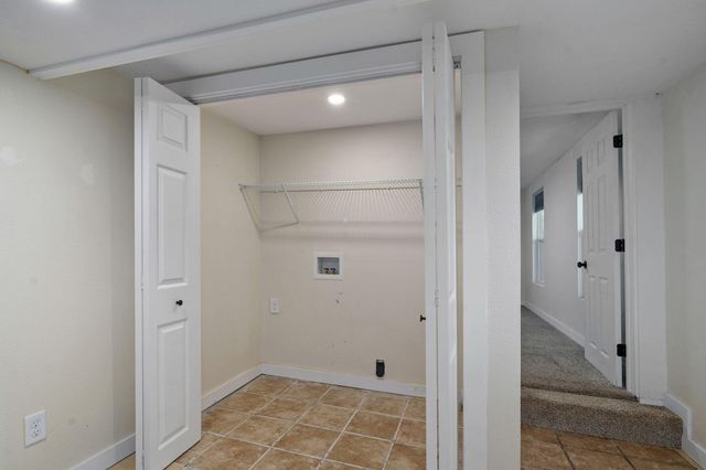 2510 W Madison Street, Springfield, MO 65802