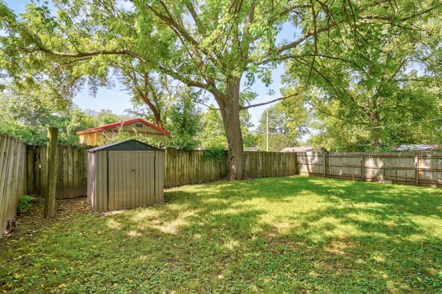2510 W Madison Street, Springfield, MO 65802