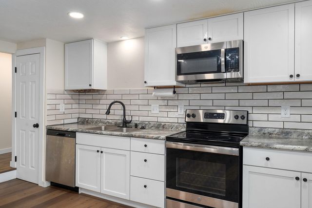 2510 W Madison Street, Springfield, MO 65802