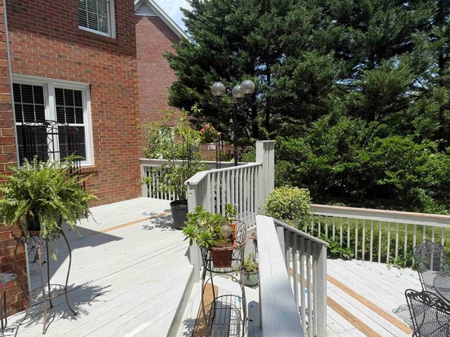 206 Gelsemium Place, Greenville, SC 29615
