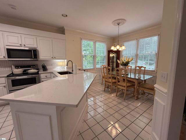 206 Gelsemium Place, Greenville, SC 29615