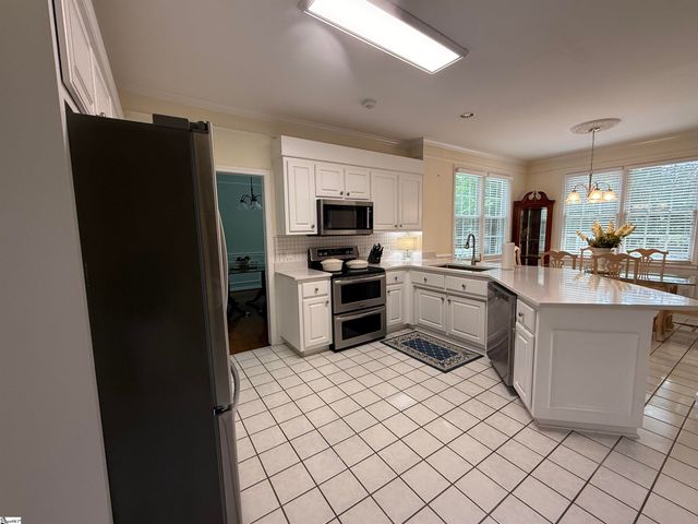 206 Gelsemium Place, Greenville, SC 29615