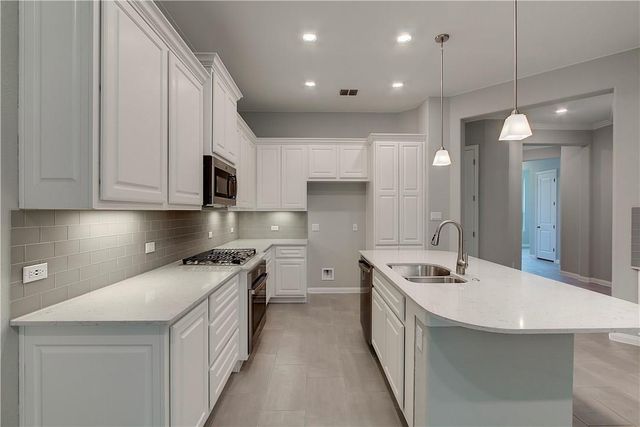 107 Cartwheel BND, Austin, TX 78738