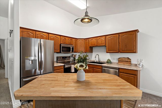 2989 Wind Chase Court, Anchorage, AK 99507
