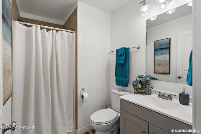 2989 Wind Chase Court, Anchorage, AK 99507