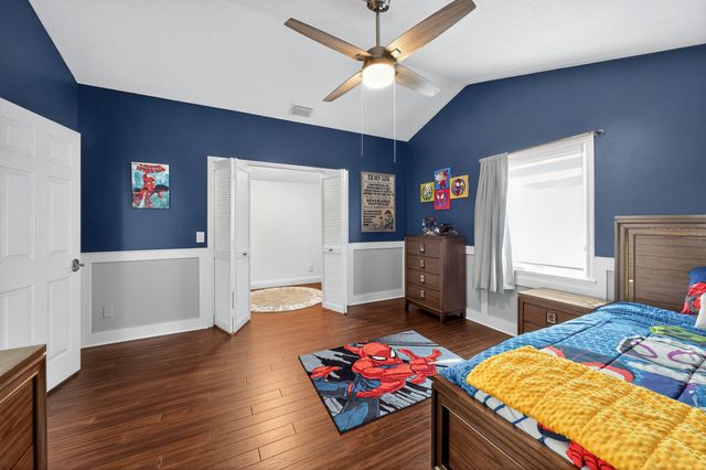 556 SE Meadow Wood Way, Stuart, FL 34997