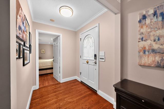 556 SE Meadow Wood Way, Stuart, FL 34997