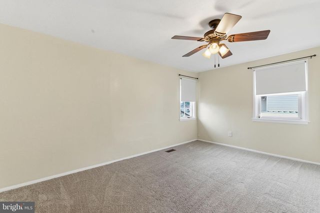 110 MARIANVILLE RD, Aston, PA 19014