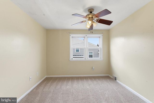 110 MARIANVILLE RD, Aston, PA 19014