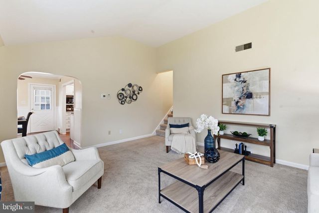 110 MARIANVILLE RD, Aston, PA 19014