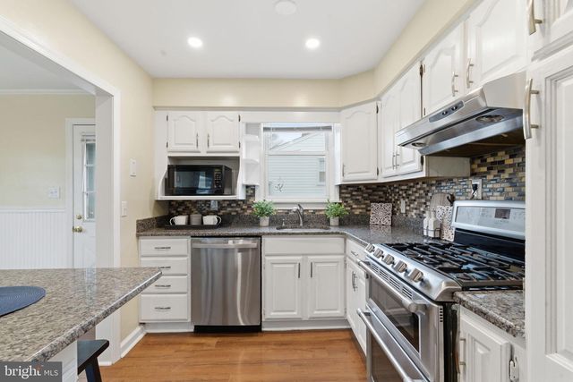 110 MARIANVILLE RD, Aston, PA 19014