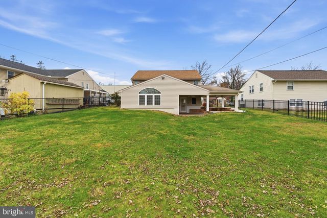 110 MARIANVILLE RD, Aston, PA 19014