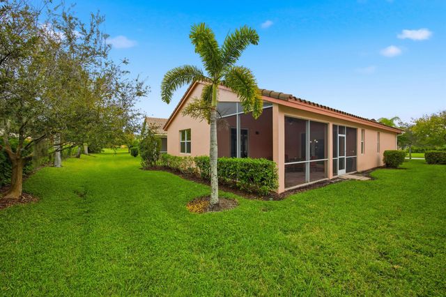 11200 SW Birch Tree Circle, Port St Lucie, FL 34987