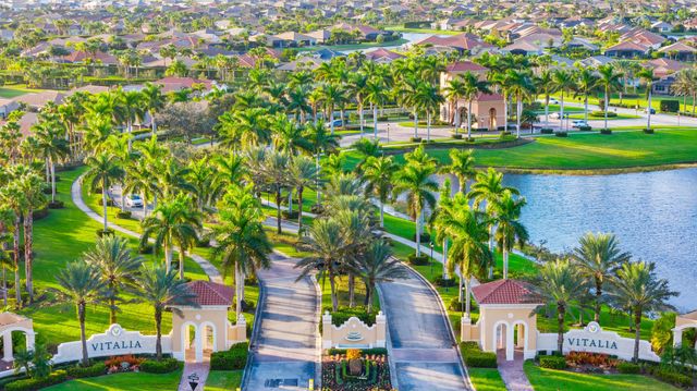 11200 SW Birch Tree Circle, Port St Lucie, FL 34987