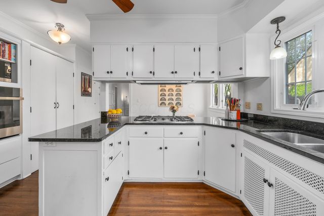 2389 Bryden Road, Columbus, OH 43209