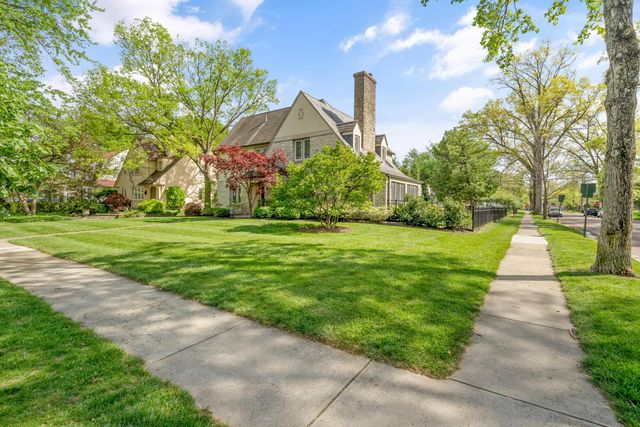 2389 Bryden Road, Columbus, OH 43209