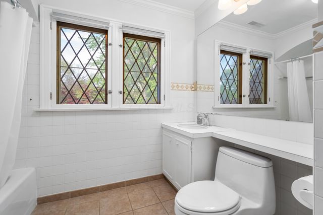 2389 Bryden Road, Columbus, OH 43209