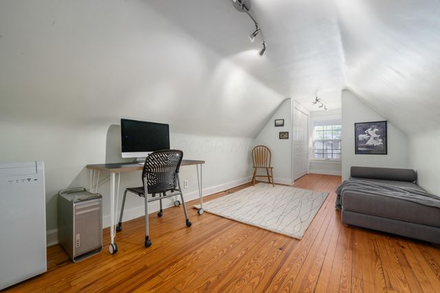 2389 Bryden Road, Columbus, OH 43209