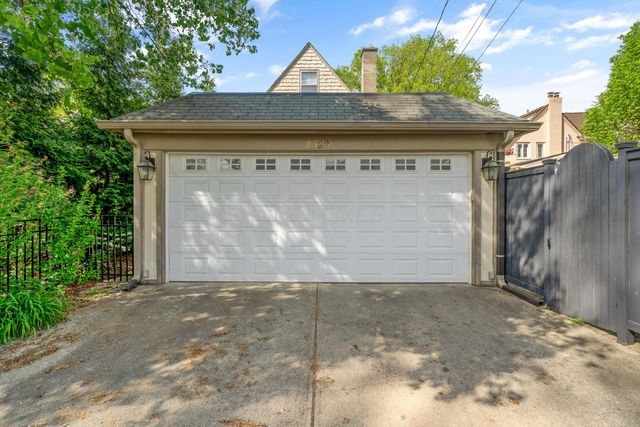 2389 Bryden Road, Columbus, OH 43209