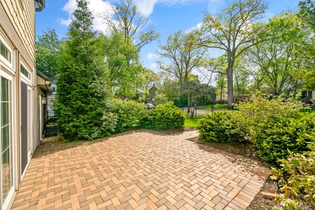 2389 Bryden Road, Columbus, OH 43209