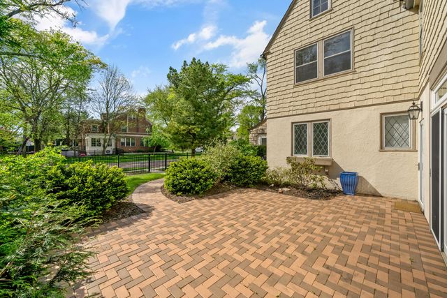 2389 Bryden Road, Columbus, OH 43209
