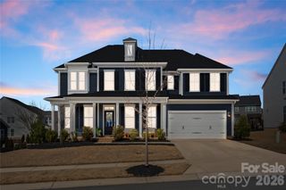 1008 Cabriolet Court, Waxhaw, NC 28173