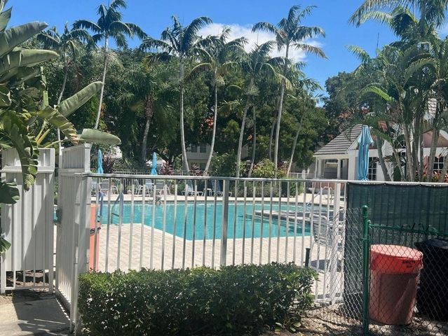 1050 Crystal Way D, Delray Beach, FL 33444