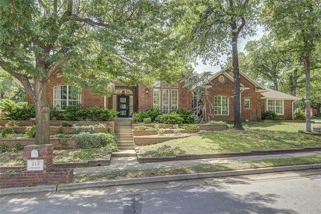 213 Hanover Drive, Edmond, OK 73034