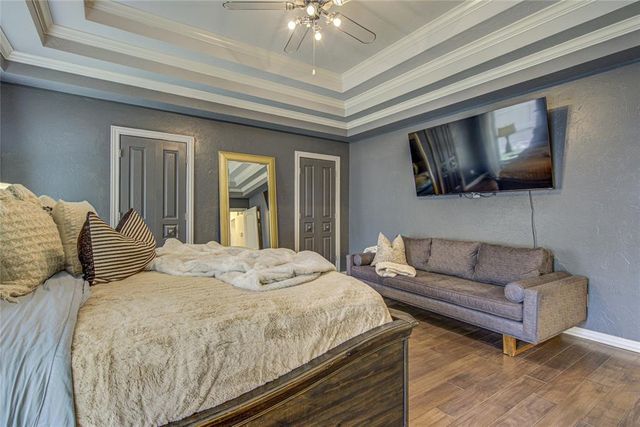 213 Hanover Drive, Edmond, OK 73034