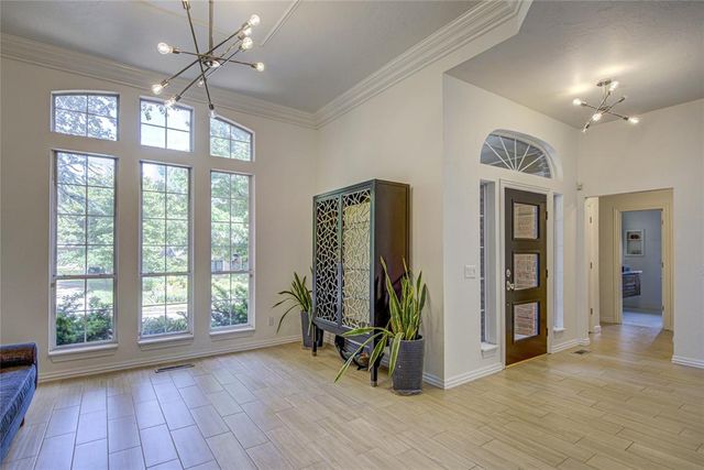 213 Hanover Drive, Edmond, OK 73034