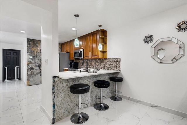 2634 N DR MARTIN LUTHER KING WAY, Sarasota, FL 34234