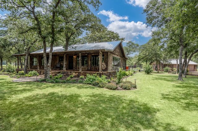 1672 Sayers #B RD, Bastrop, TX 78602