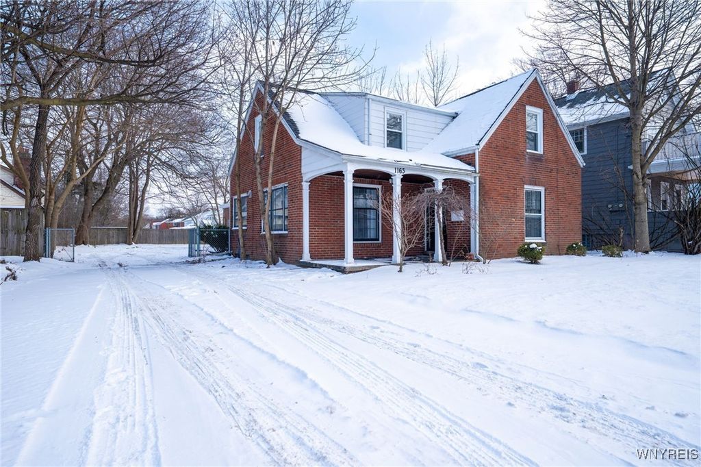 1163 Eggert Road, Amherst, NY 14226