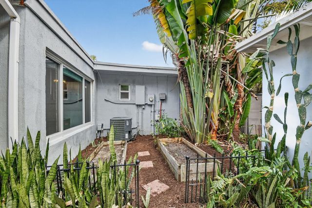 1309 S N Street, Lake Worth Beach, FL 33460