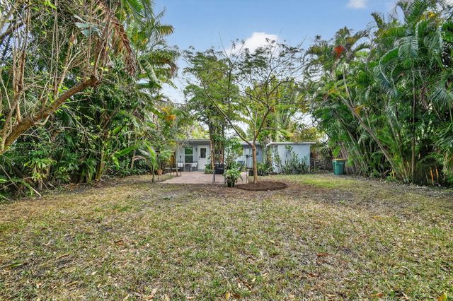 1309 S N Street, Lake Worth Beach, FL 33460