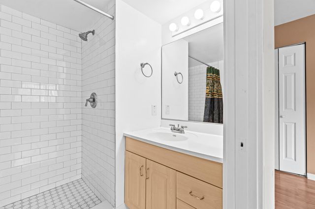 600 Scotia Drive 104, Hypoluxo, FL 33462