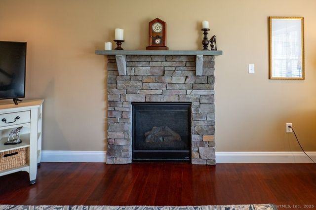 84 Empress Drive, Southington, CT 06489