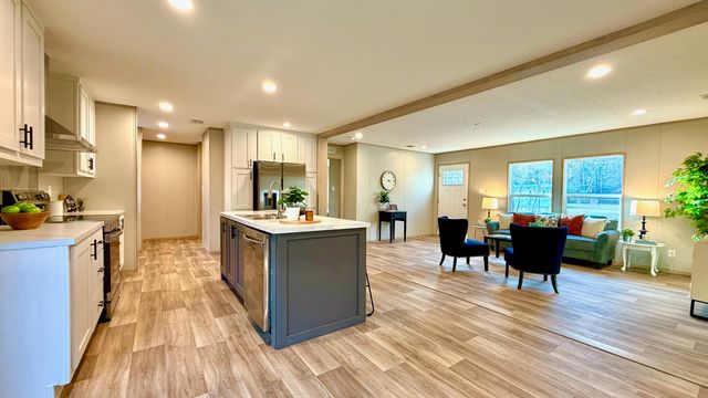 1040 Merell Avenue, Bonneau, SC 29431