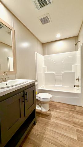 1040 Merell Avenue, Bonneau, SC 29431