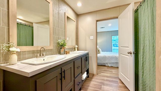 1040 Merell Avenue, Bonneau, SC 29431